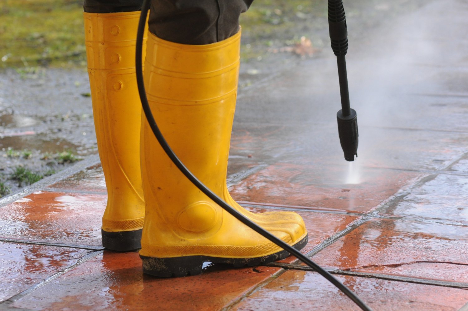 Power Washing in Massachusetts